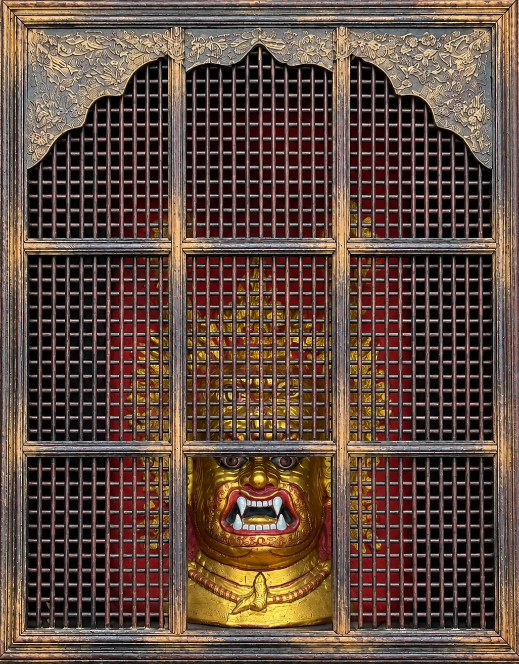 Swet Bhairav Jali Small
